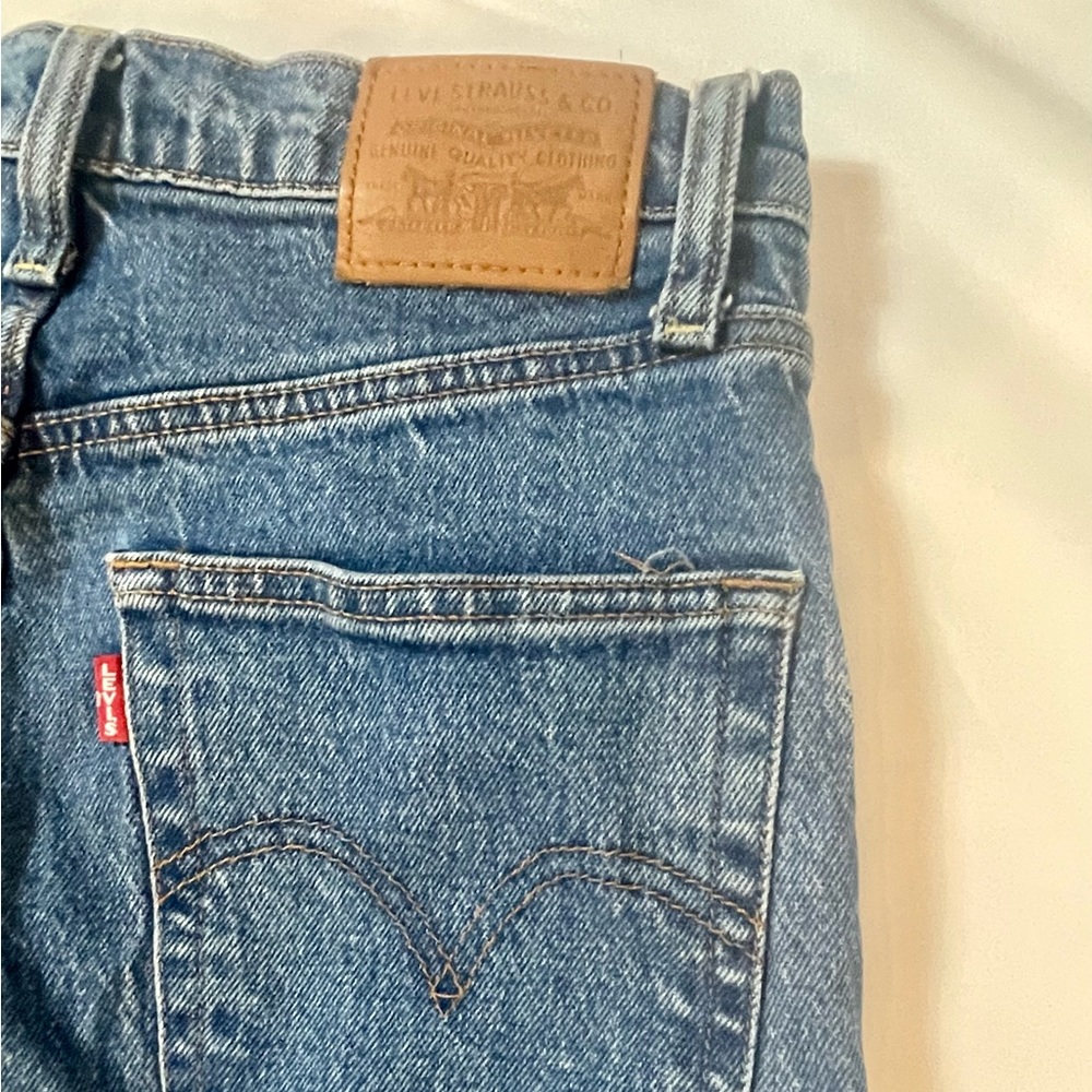 Levi’s premium straight leg jeans.